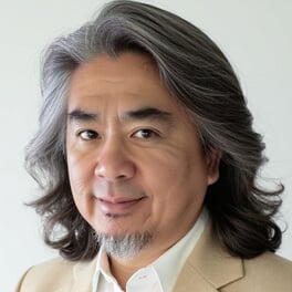 Chen Lin headshot