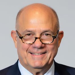 Tom Heymann headshot